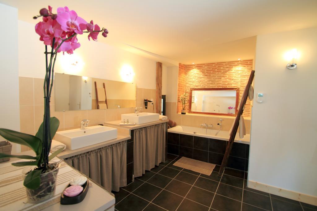 Hotel Spa Le Miel Des Muses Brive-la-Gaillarde Ngoại thất bức ảnh